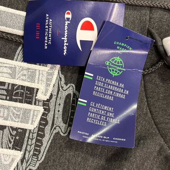 Vintage Champion Space Needle Hooded Sweatshirt - Seattle, Washington - Picture 6 of 6